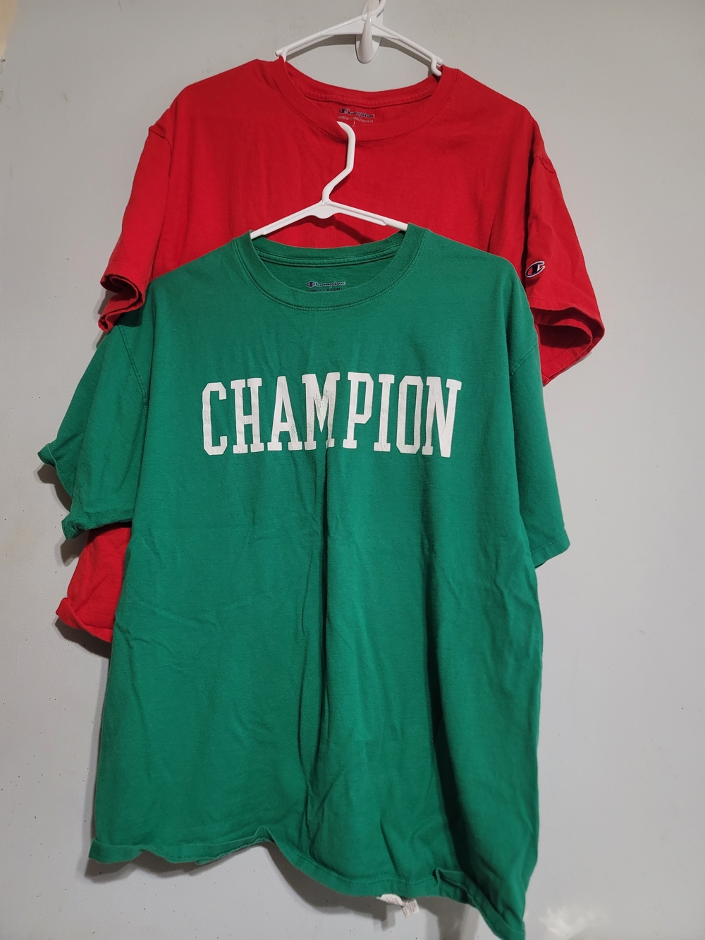 Champion Mens Shirt Bundle Lot Sz Large Green And Red With Logo Crewneck